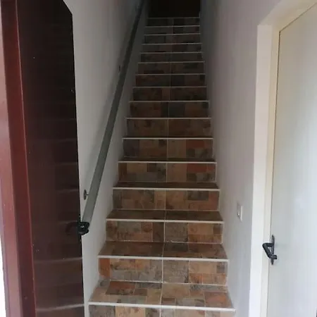 Apartment Individual Privada, Piso De 3 Con Areas Compartidas